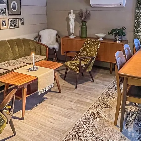 Stunning In Tonstad With Kitchen Vakantiehuis Tjorhom